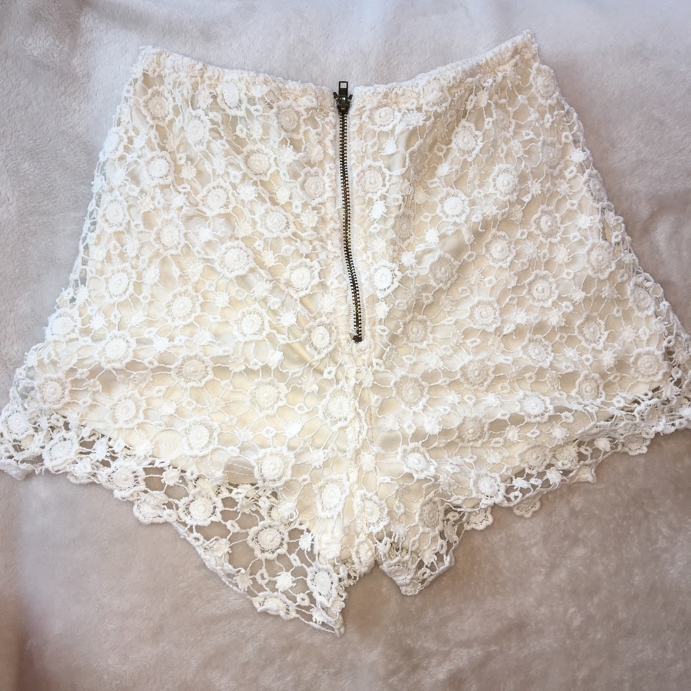 Lace shorts